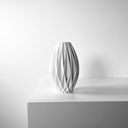 Nexa Vase