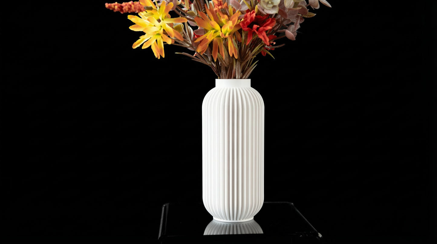 Caela Vase