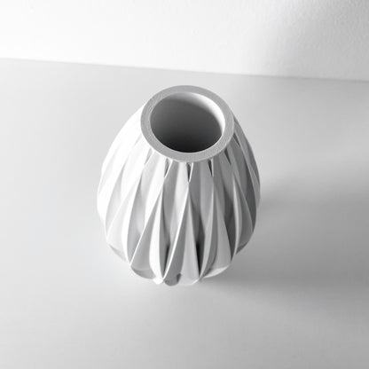 Nexa Vase