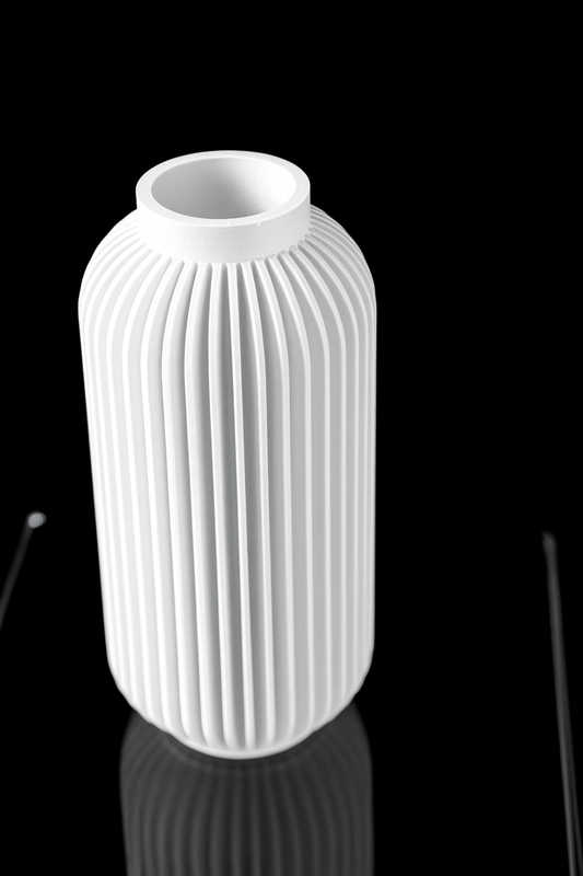 Caela Vase