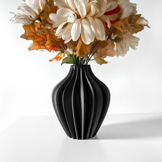 Noctis Vase